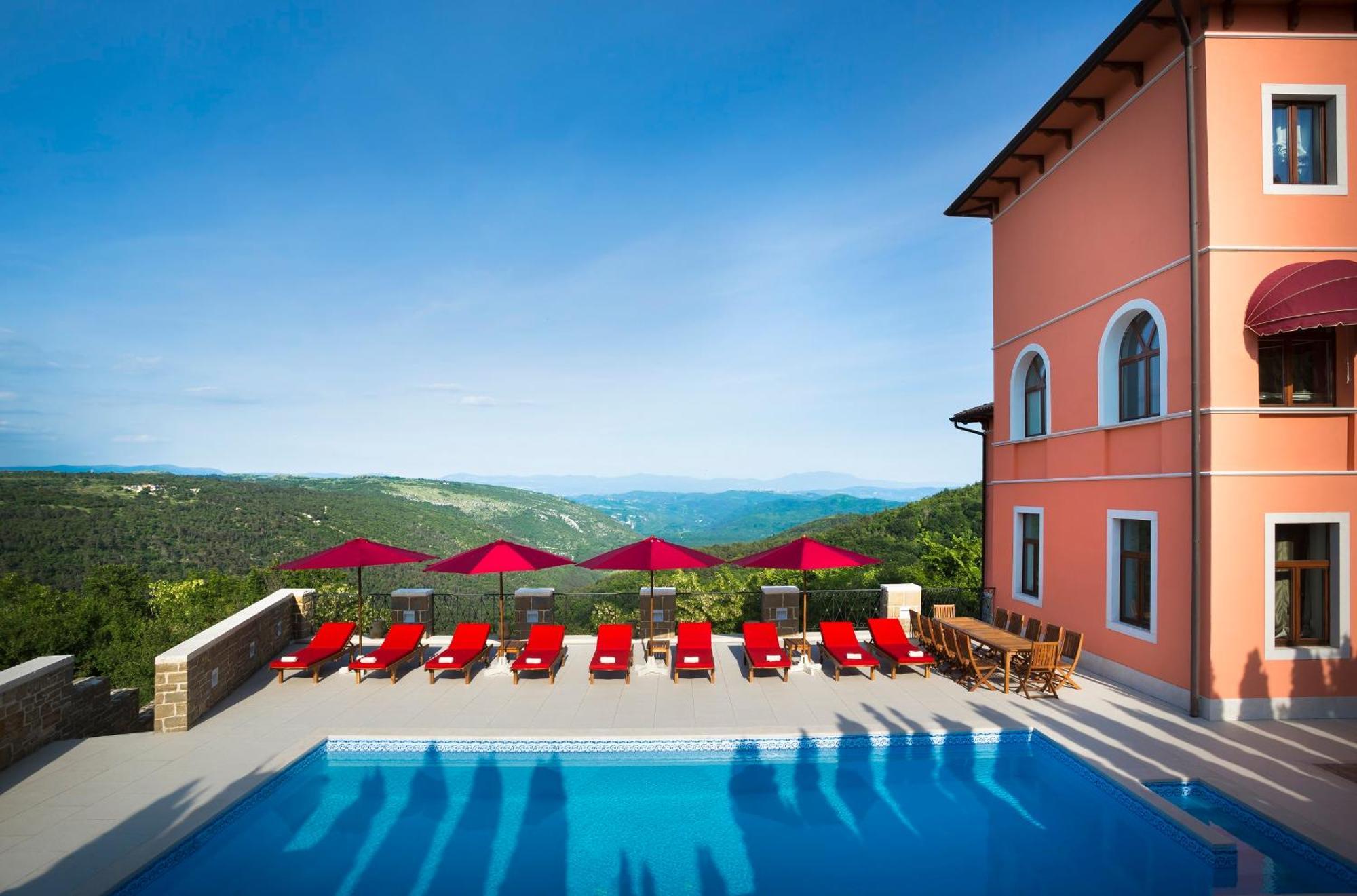 Palazzo Angelica B&B Adults Only Oprtalj Bagian luar foto