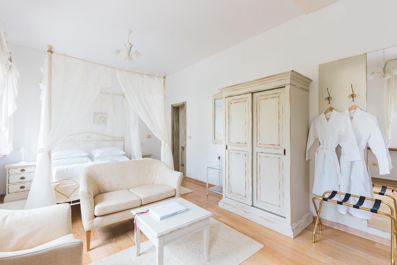 Palazzo Angelica B&B Adults Only Oprtalj Bagian luar foto